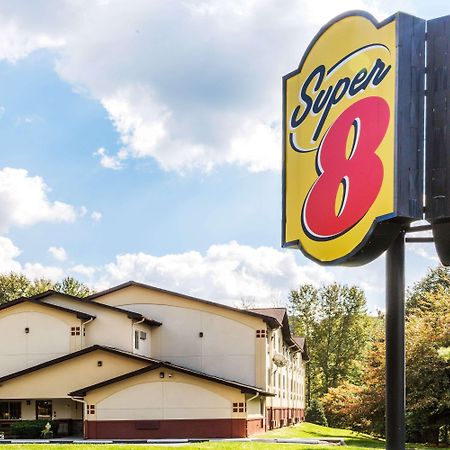 Super 8 By Wyndham East Stroudsburg - Poconos Hotel Buitenkant foto