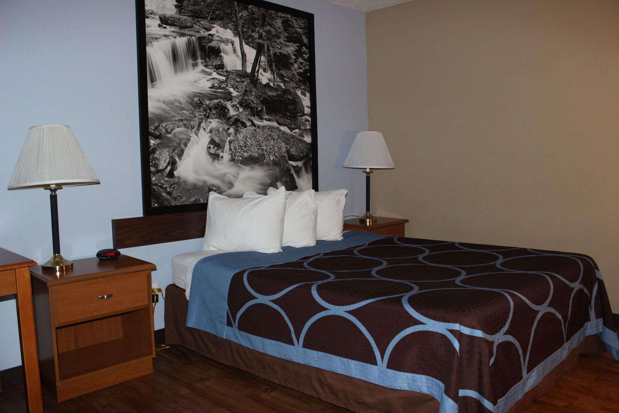 Super 8 By Wyndham East Stroudsburg - Poconos Hotel Buitenkant foto